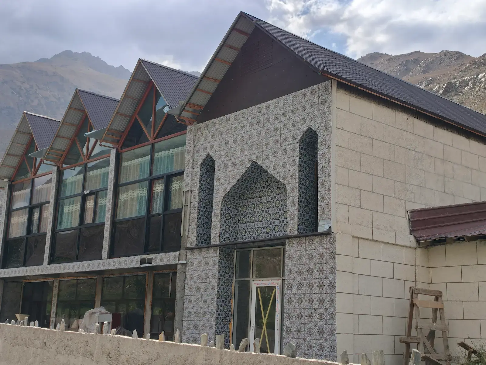 Abrak Hotel